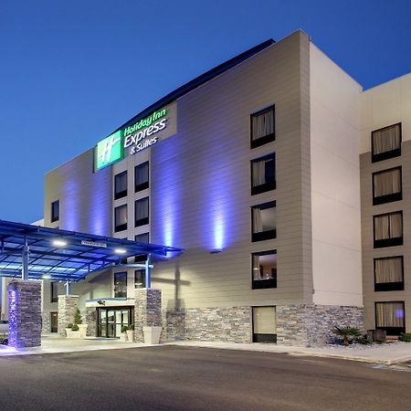Holiday Inn Express & Suites Jackson Downtown - Coliseum By Ihg מראה חיצוני תמונה