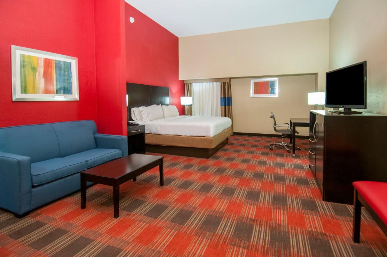 Holiday Inn Express & Suites Jackson Downtown - Coliseum By Ihg מראה חיצוני תמונה