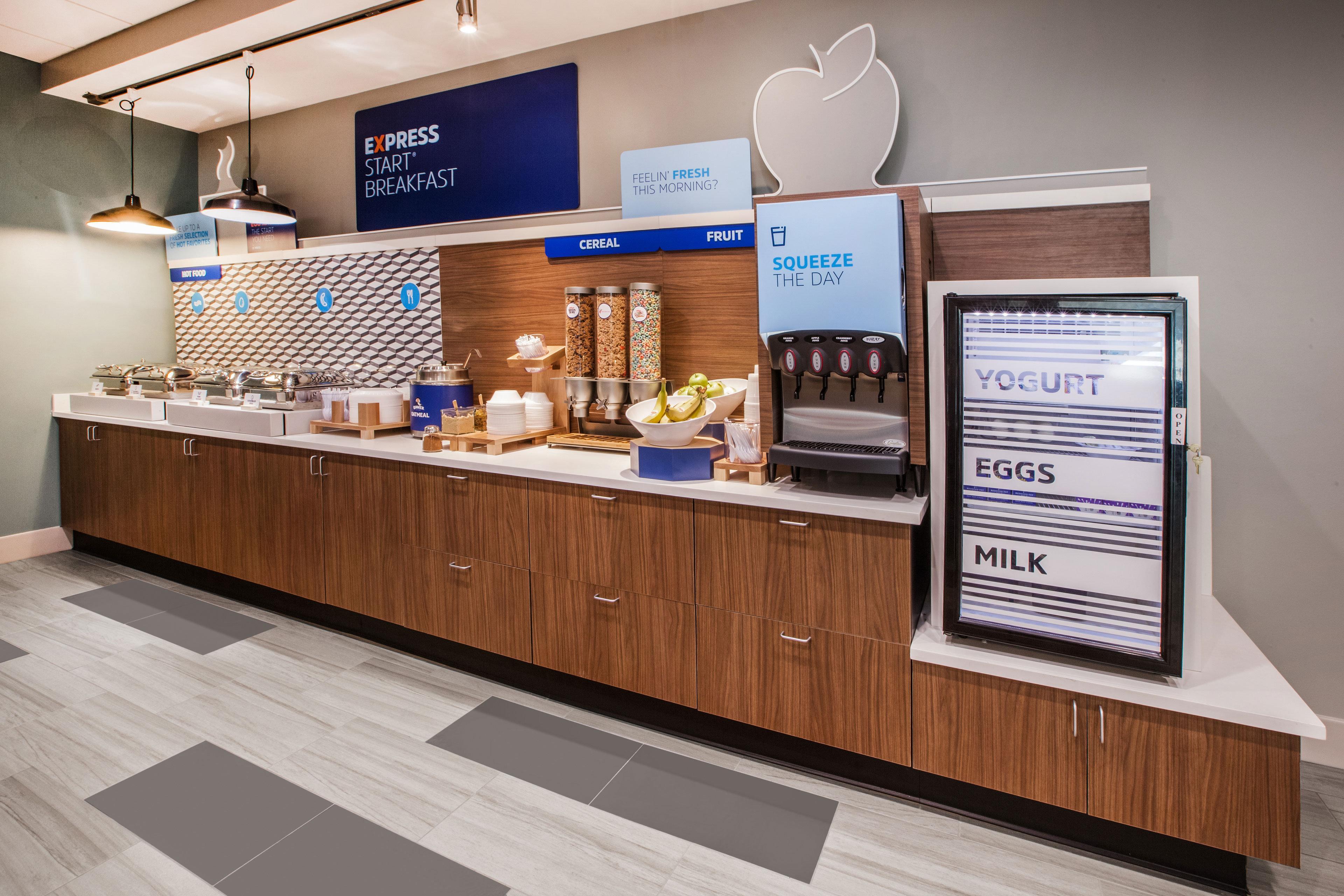 Holiday Inn Express & Suites Jackson Downtown - Coliseum By Ihg מראה חיצוני תמונה